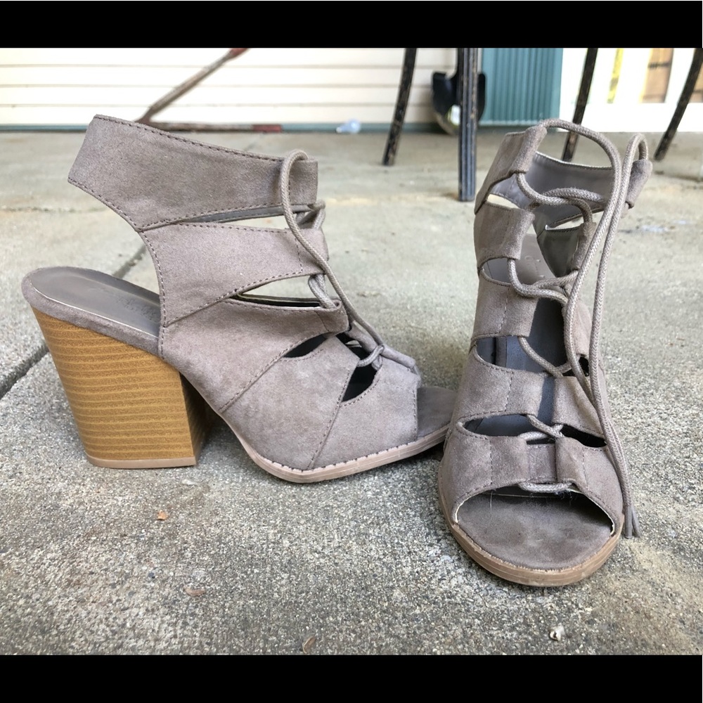 Charlotte Russe wedges